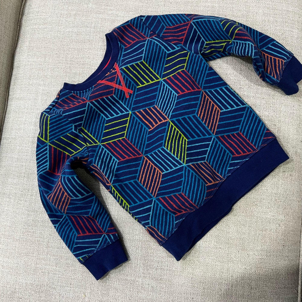 Colorful Star and Geometric Pattern Kids Sweater Bundle - Picture 3 of 6
